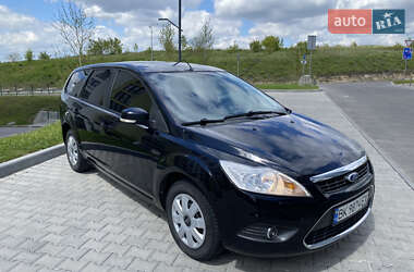 Универсал Ford Focus 2010 в 