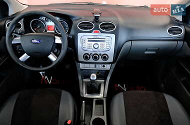 Седан Ford Focus 2009 в 