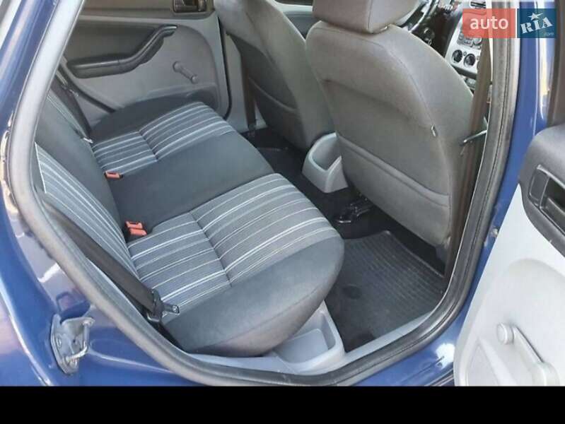 Хэтчбек Ford Focus 2011 в Кривом Роге