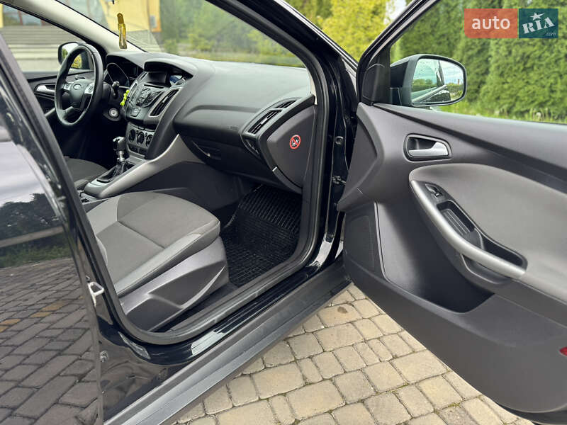 Универсал Ford Focus 2011 в Самборе фото 26 Универсал Ford Focus 2011 в Самборе