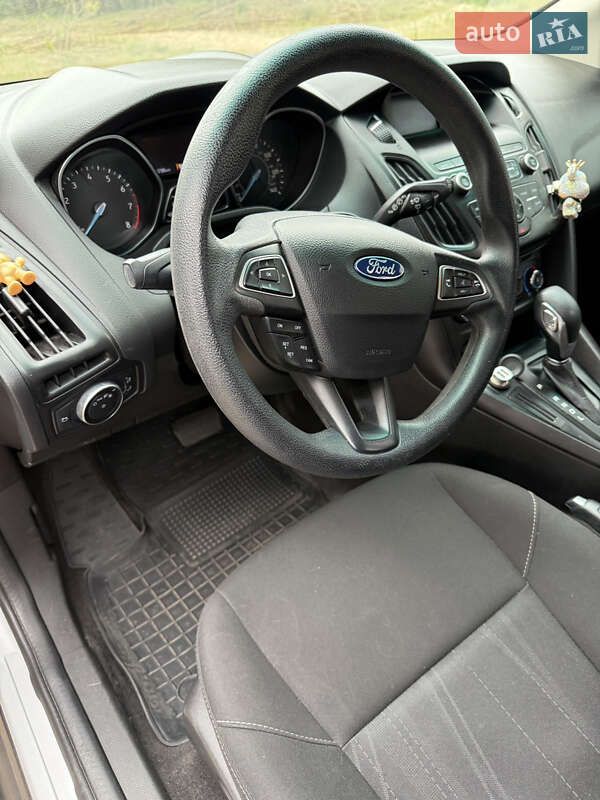 Хэтчбек Ford Focus 2018 в Червоному Донце