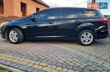 Универсал Ford Focus 2014 в 