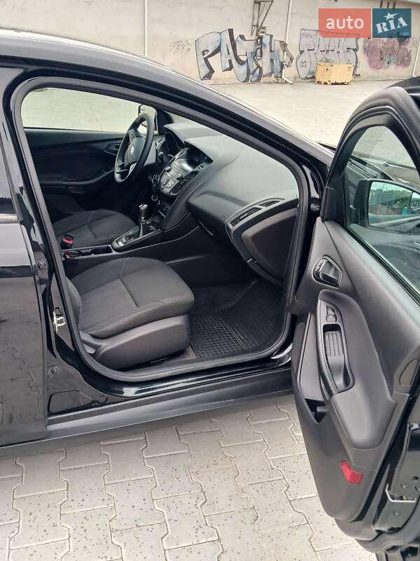 Седан Ford Focus 2018 в Тернополе фото 6 Седан Ford Focus 2018 в Тернополе