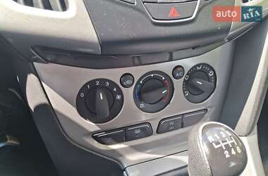 Универсал Ford Focus 2012 в 