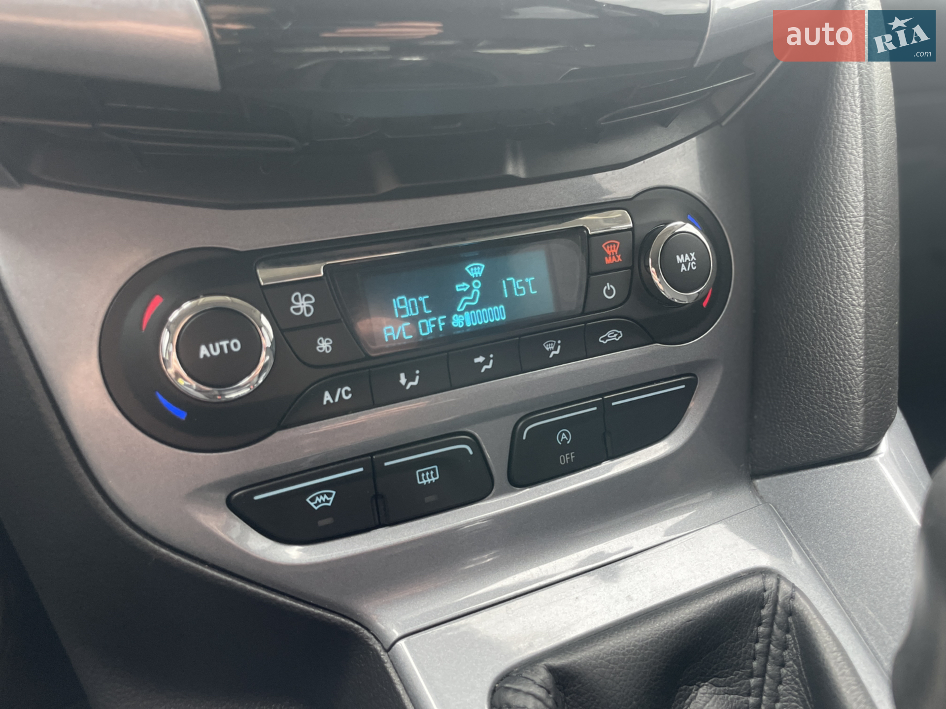 2012 Ford Focus - мініатюра 15