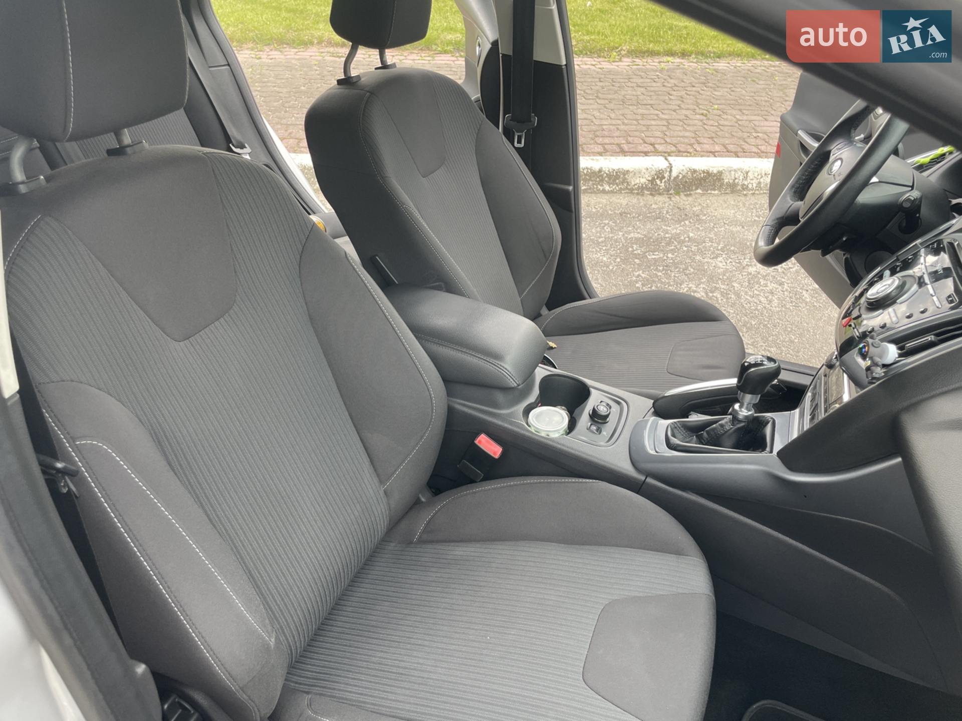 2012 Ford Focus - мініатюра 18