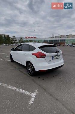 Хэтчбек Ford Focus 2017 в 