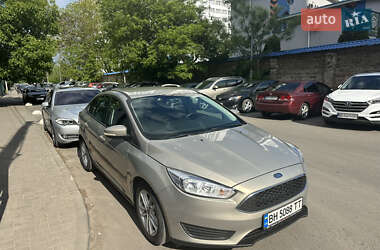 Седан Ford Focus 2016 в 