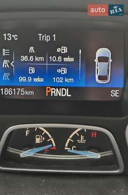 Седан Ford Focus 2015 в 