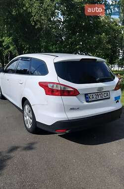 Универсал Ford Focus 2011 в 