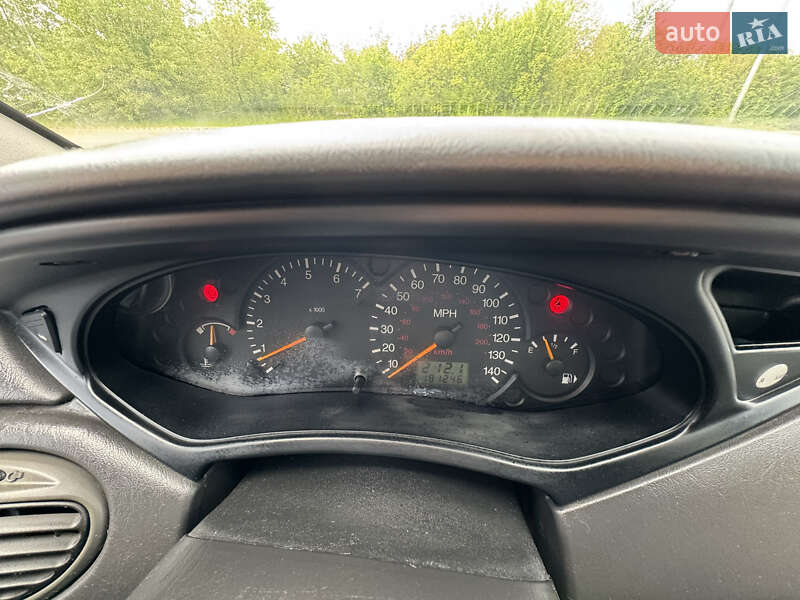 Седан Ford Focus 2001 в Києві