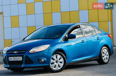 Седан Ford Focus 2011 в 