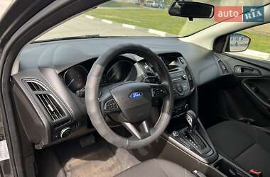 Седан Ford Focus 2016 в 