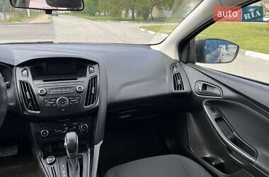 Седан Ford Focus 2016 в 
