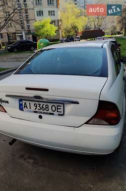 Седан Ford Focus 2004 в Киеве