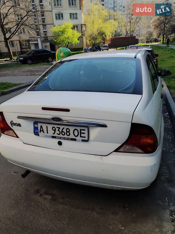 Седан Ford Focus 2004 в Киеве