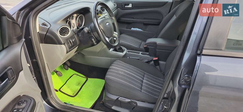 Хэтчбек Ford Focus 2008 в Киеве фото 17 Хэтчбек Ford Focus 2008 в Киеве