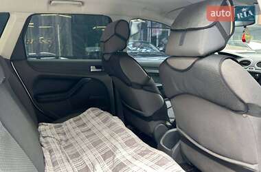 Седан Ford Focus 2006 в 