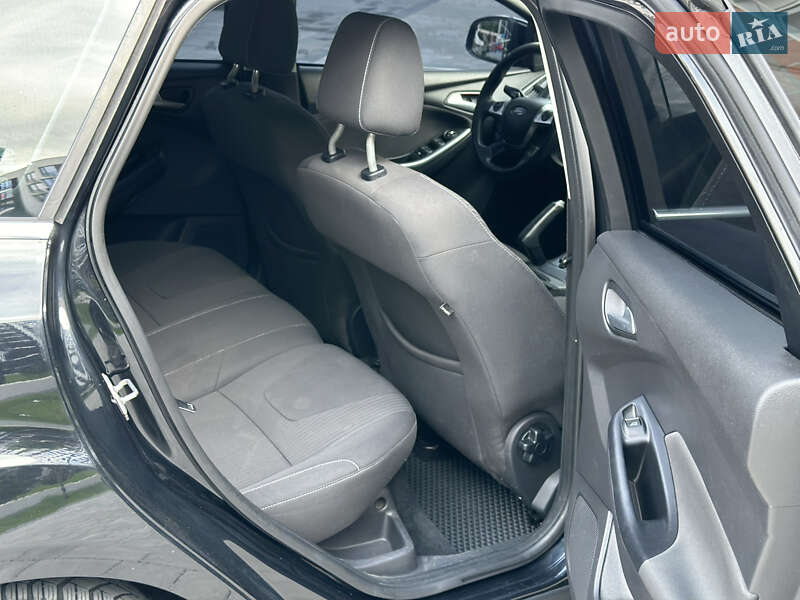 Універсал Ford Focus 2012 в Івано-Франківську