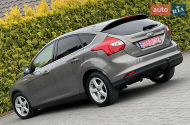 Хетчбек Ford Focus 2014 в 
