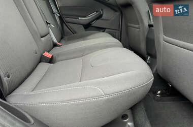 Хетчбек Ford Focus 2014 в 