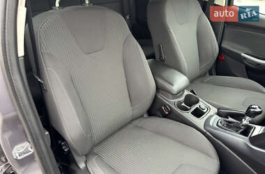 Хетчбек Ford Focus 2014 в 
