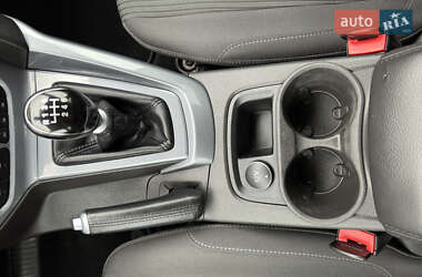 Хетчбек Ford Focus 2014 в 