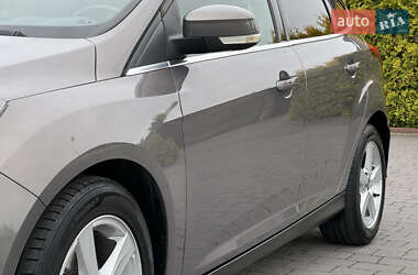 Хетчбек Ford Focus 2014 в 