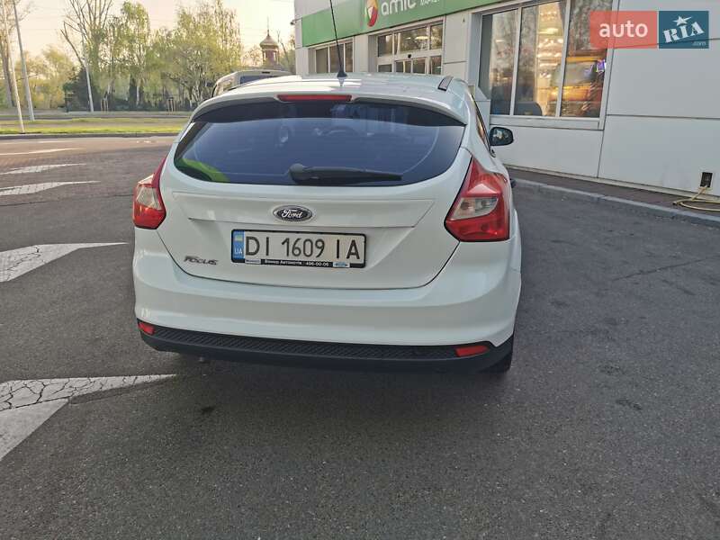 Хэтчбек Ford Focus 2012 в Киеве