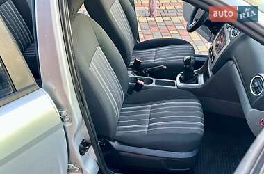 Универсал Ford Focus 2010 в 