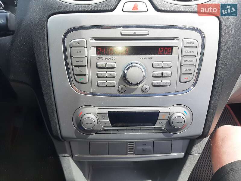 Хэтчбек Ford Focus 2008 в Херсоне фото 6 Хэтчбек Ford Focus 2008 в Херсоне