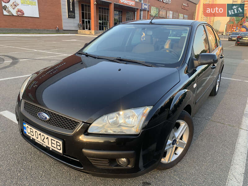 Хетчбек Ford Focus 2006 в 