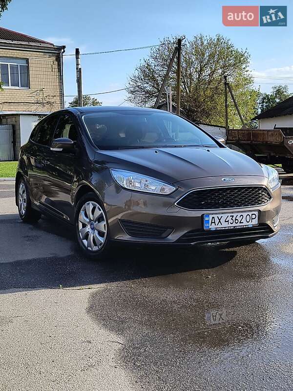 Хэтчбек Ford Focus 2017 в 