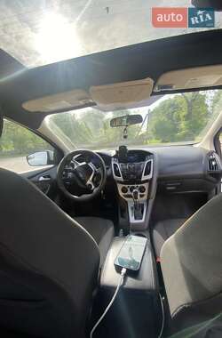 Универсал Ford Focus 2014 в 