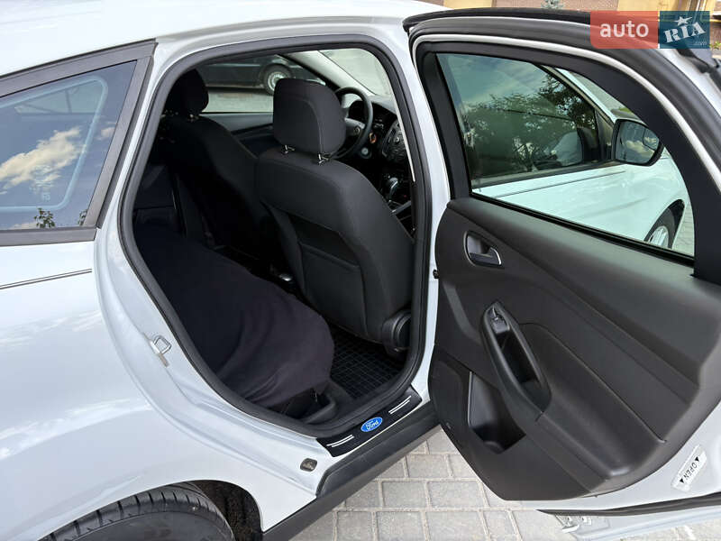Хэтчбек Ford Focus 2017 в Кропивницком