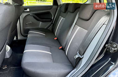 Універсал Ford Focus 2011 в 