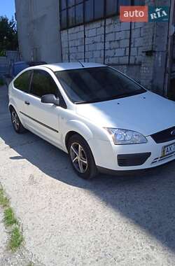 Хэтчбек Ford Focus 2006 в 