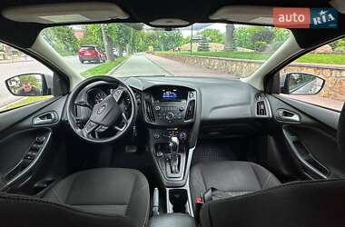 Седан Ford Focus 2016 в 