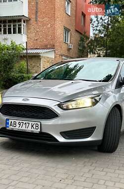 Седан Ford Focus 2016 в 