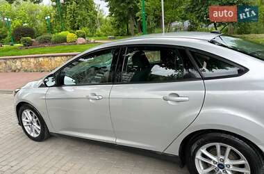 Седан Ford Focus 2016 в 