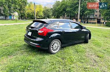 Хэтчбек Ford Focus 2014 в Харькове