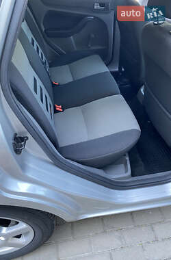Универсал Ford Focus 2009 в 