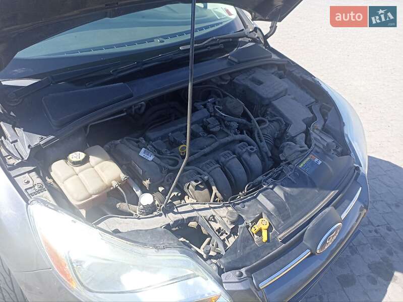 Хэтчбек Ford Focus 2011 в Запорожье