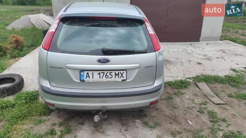 Хэтчбек Ford Focus 2006 в Киеве