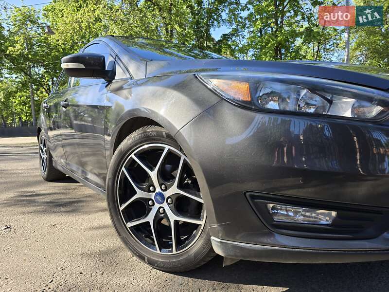 Седан Ford Focus 2017 в Одессе