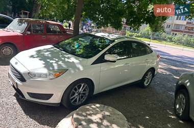 Седан Ford Focus 2015 в Кам'янському