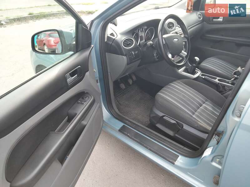 Хетчбек Ford Focus 2008 в Луцьку