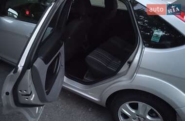 Хетчбек Ford Focus 2008 в 