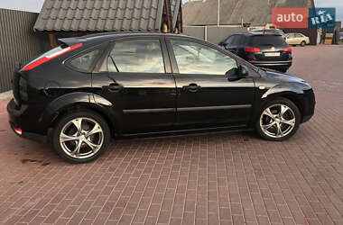 Хэтчбек Ford Focus 2006 в 