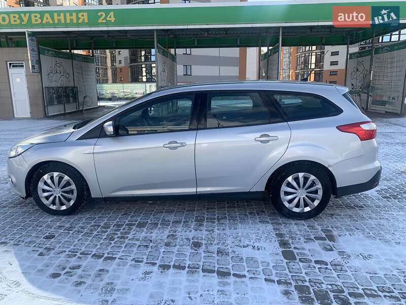 Універсал Ford Focus 2013 в Івано-Франківську